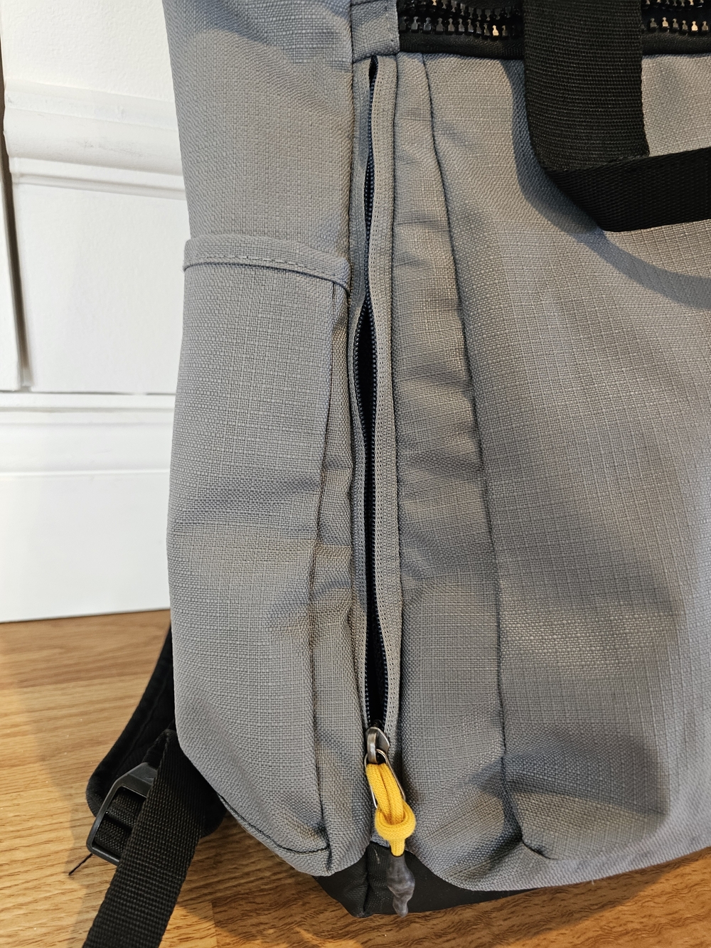 Nike Gray Roll-Top Men's Backpack - Picture 3 of 11